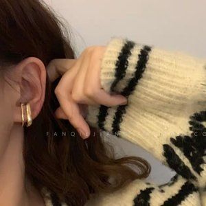 Hook On/Clip On Earrings - Gold Thick/Thin Sm Hoop